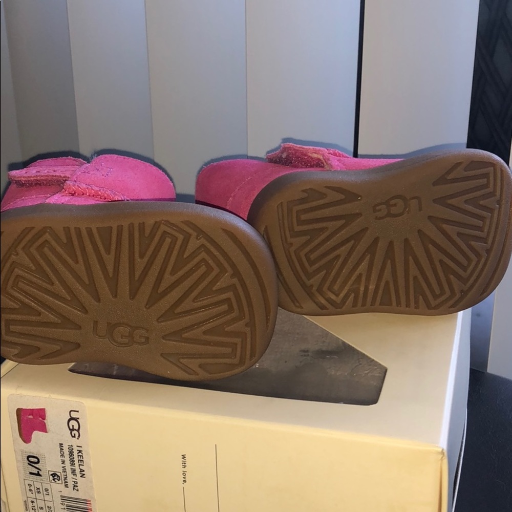 Baby uggs - Picture 3 of 3